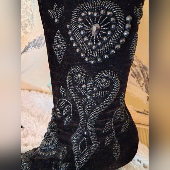 Star Studded Sequin Velvet Black Boots - Picture 5 of 9